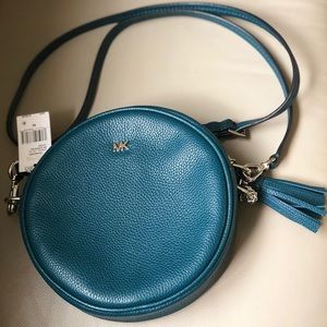 Michael Kors Canteen Crossbody